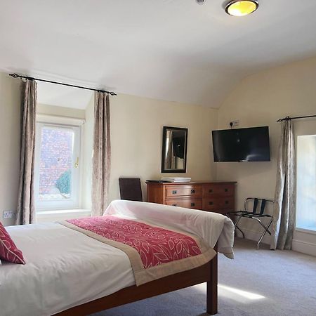 The Crown Hotel Corwen Ngoại thất bức ảnh
