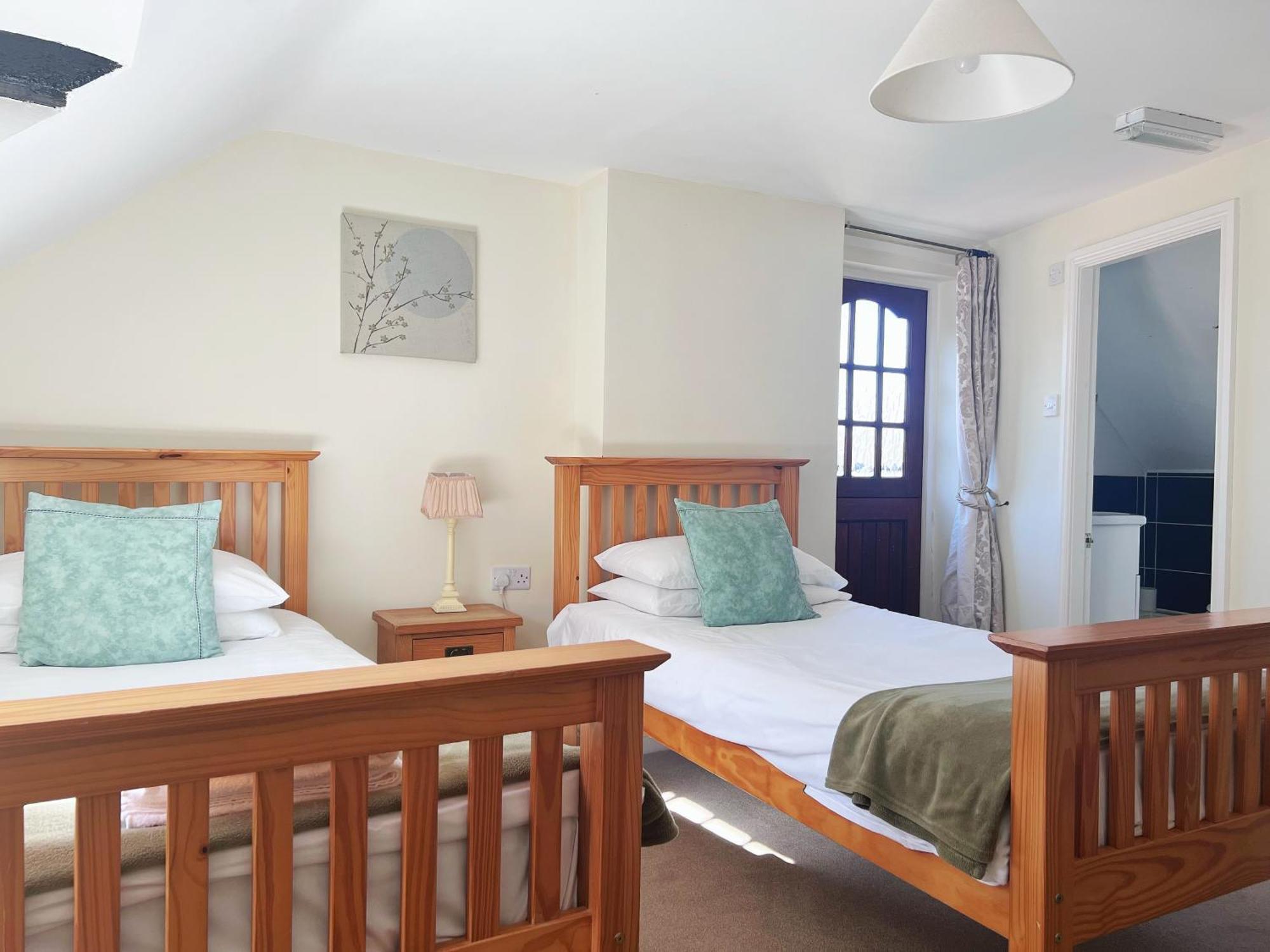 The Crown Hotel Corwen Ngoại thất bức ảnh